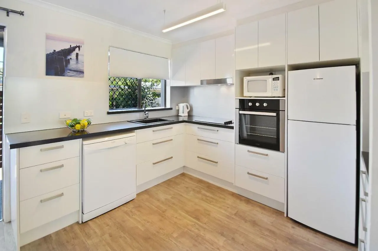 Noosa Place Resort Нусавиль