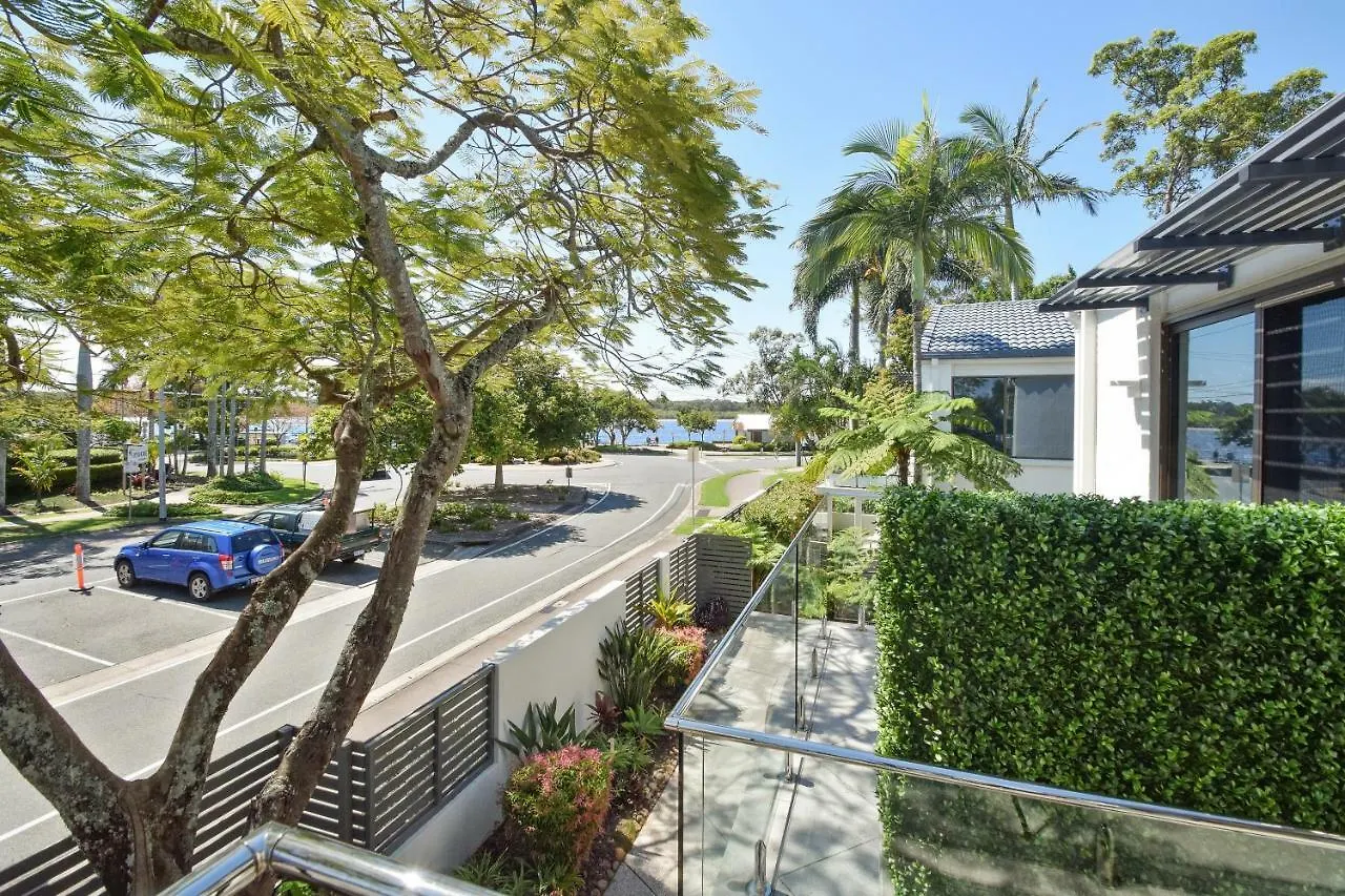 ****  Noosa Place Resort Нусавиль Австралия