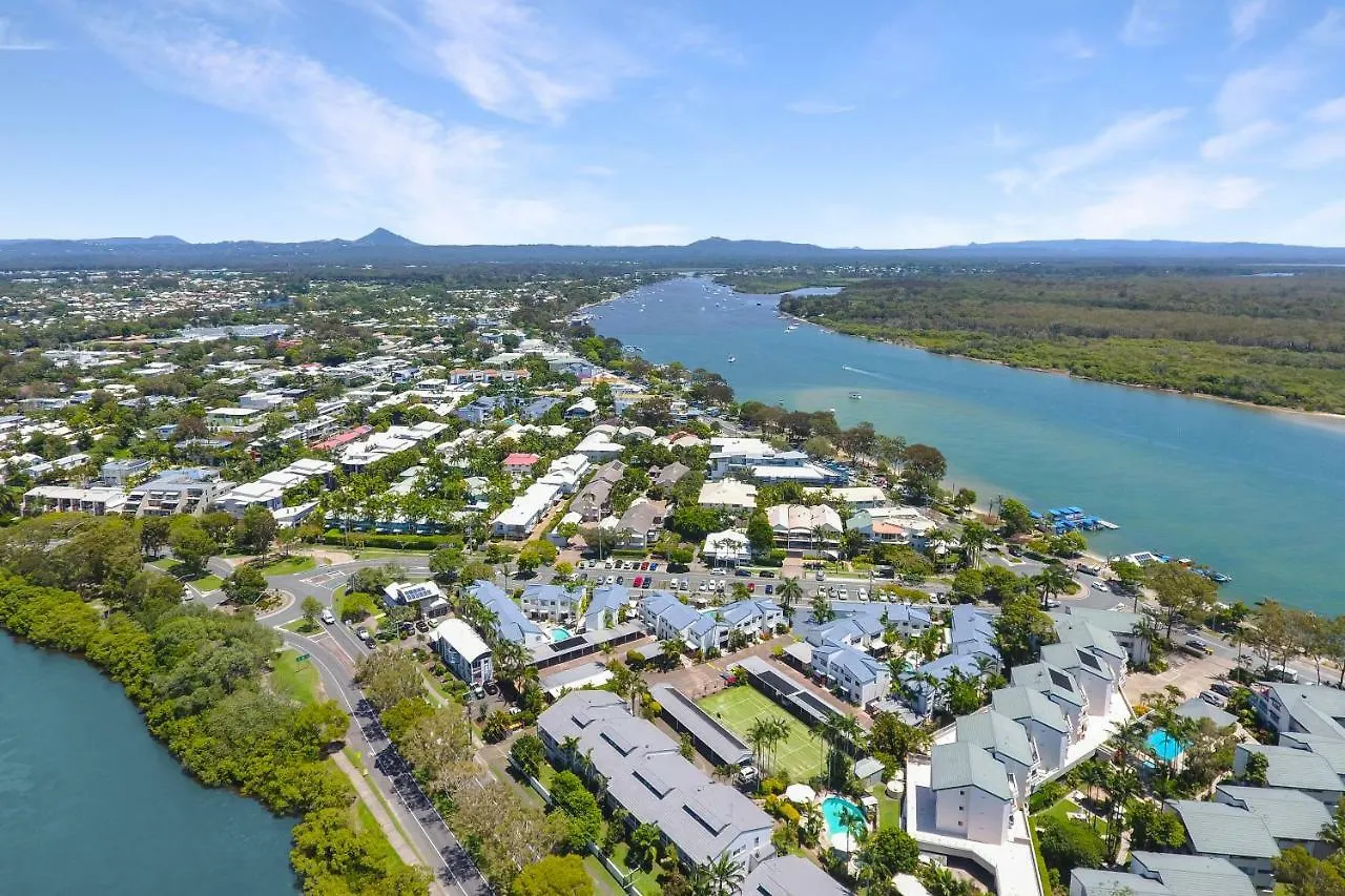 Noosa Place Resort Нусавиль 4*,
