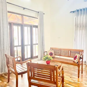 Sebastian Family Couette-café Negombo